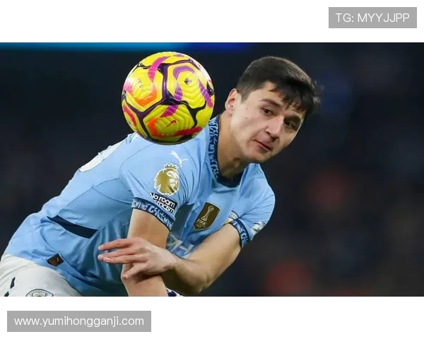 曼晚：胡桑诺夫缺阵不是因为受伤，瓜迪奥拉为他进行了轮休